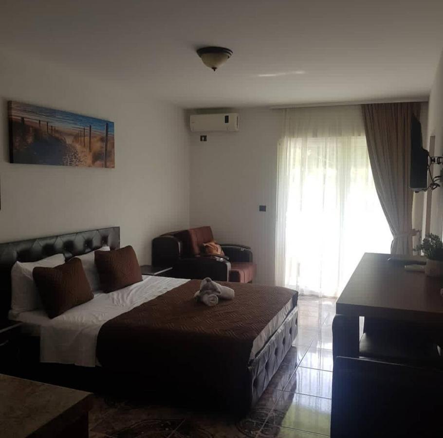 Green Dolphin Apartment Bar Luaran gambar